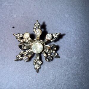 Silver Snowflake Brooch with Crystals
